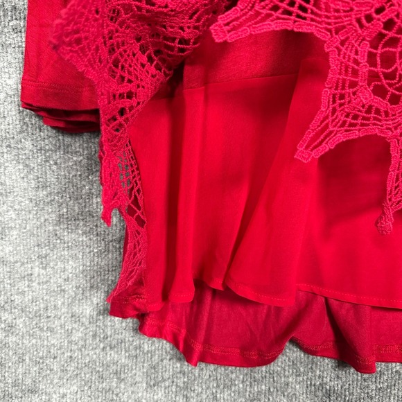 One World Womens Tunic Top Size 2X Bell Sleeve Red Lace Overlay Romantic Witchy - Picture 5 of 10